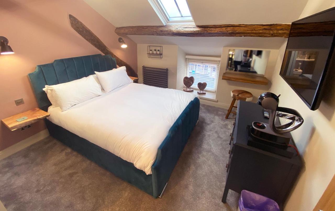 Bed and Breakfast The Hive At Poppi-Red Hawkshead Exterior foto