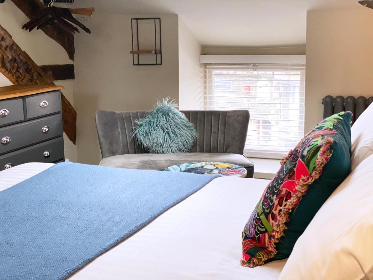 Bed and Breakfast The Hive At Poppi-Red Hawkshead Exterior foto